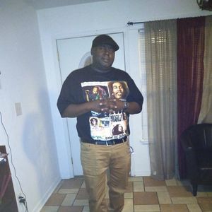 Meet your Posher, Kenneth